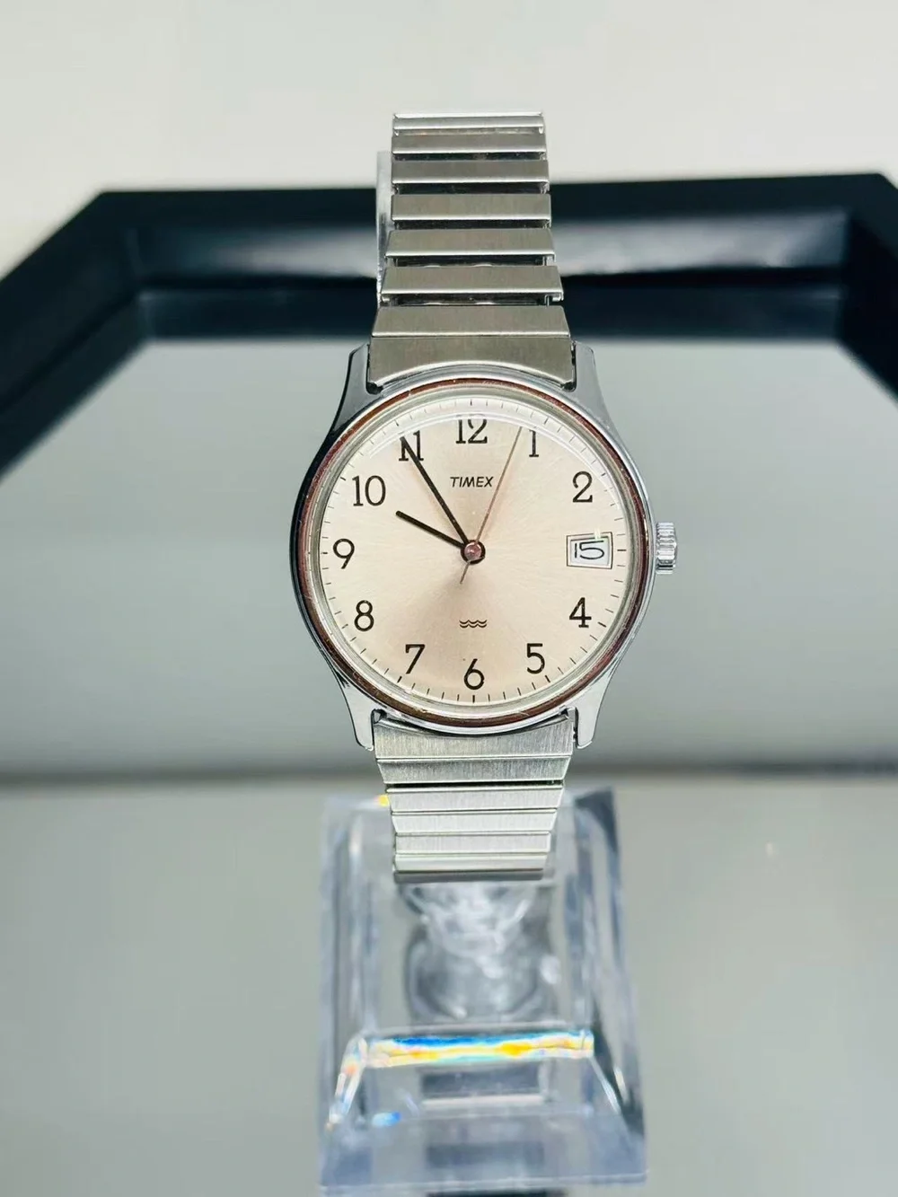Vintage Timex Men’s Watch 34mm Date Hand-Wind mechanical Silver Tone Running
